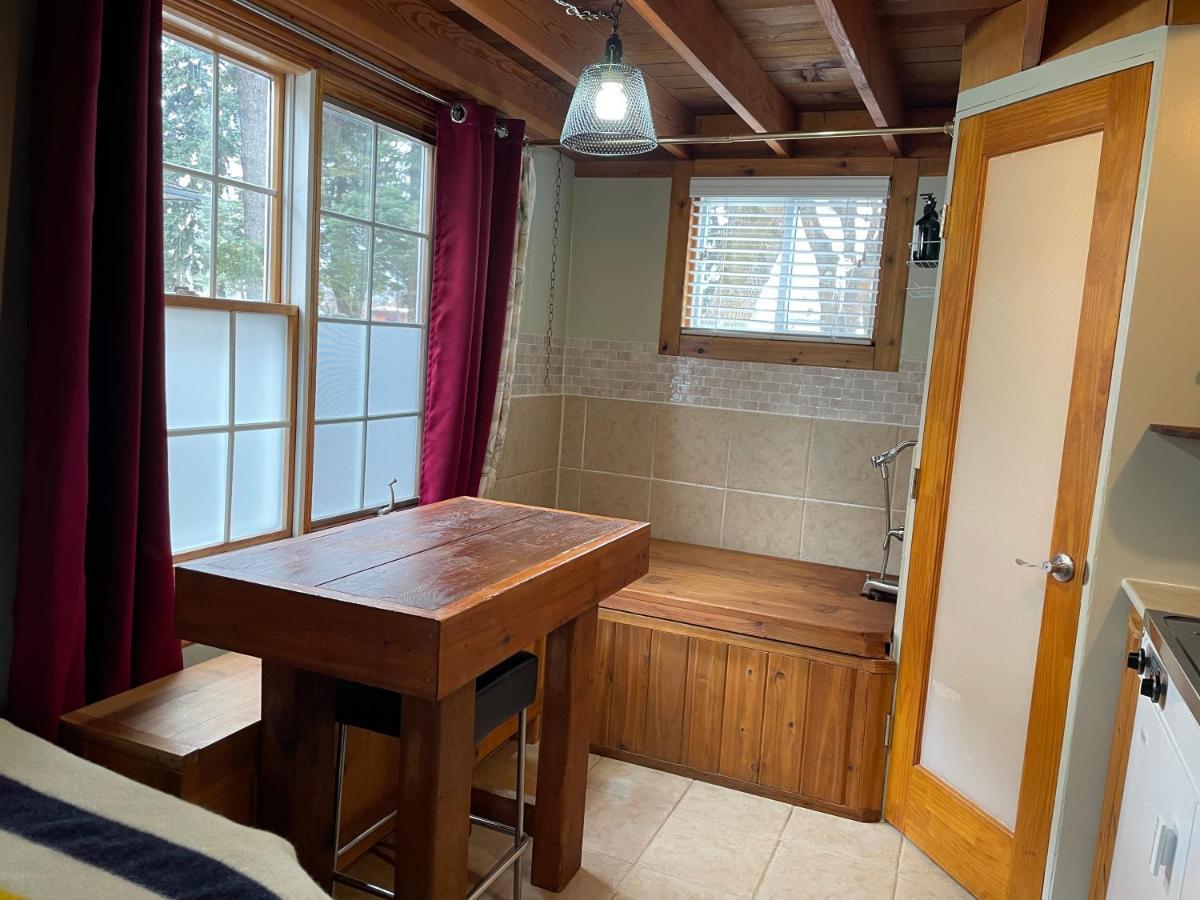 Luna Bed & Breakfast Grand Forks Esterno foto