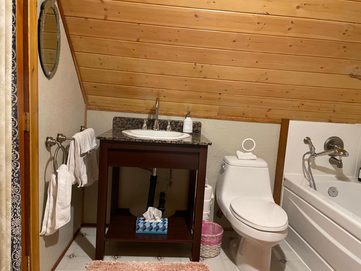 Luna Bed & Breakfast Grand Forks Esterno foto