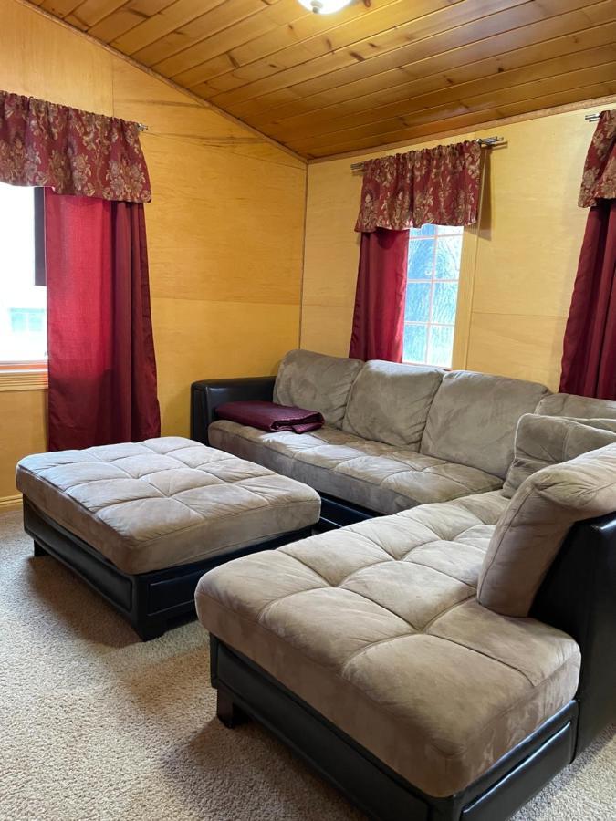 Luna Bed & Breakfast Grand Forks Esterno foto